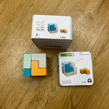 04L型創意積木的照片